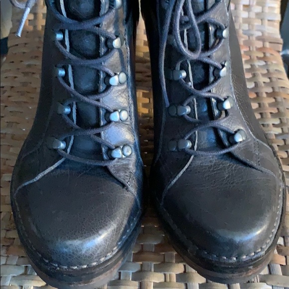 Neosens dark grey lace up heel booties wood heels - Picture 7 of 10